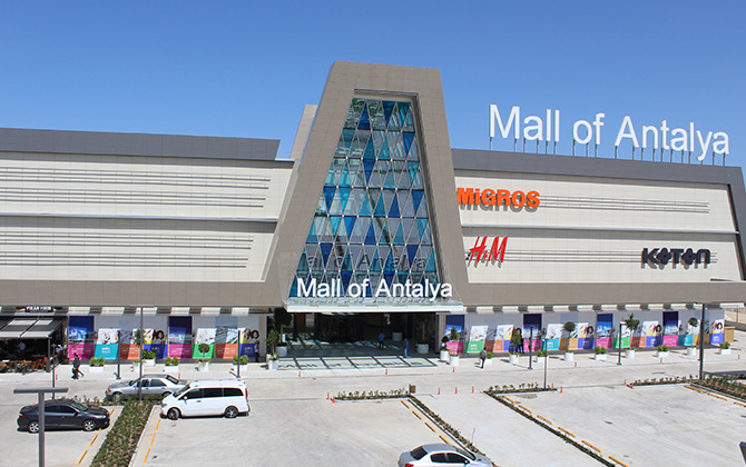 Akdeniz’in en büyük alışveriş ve eğlence kompleksi olan Mall of Antalya açıldı!